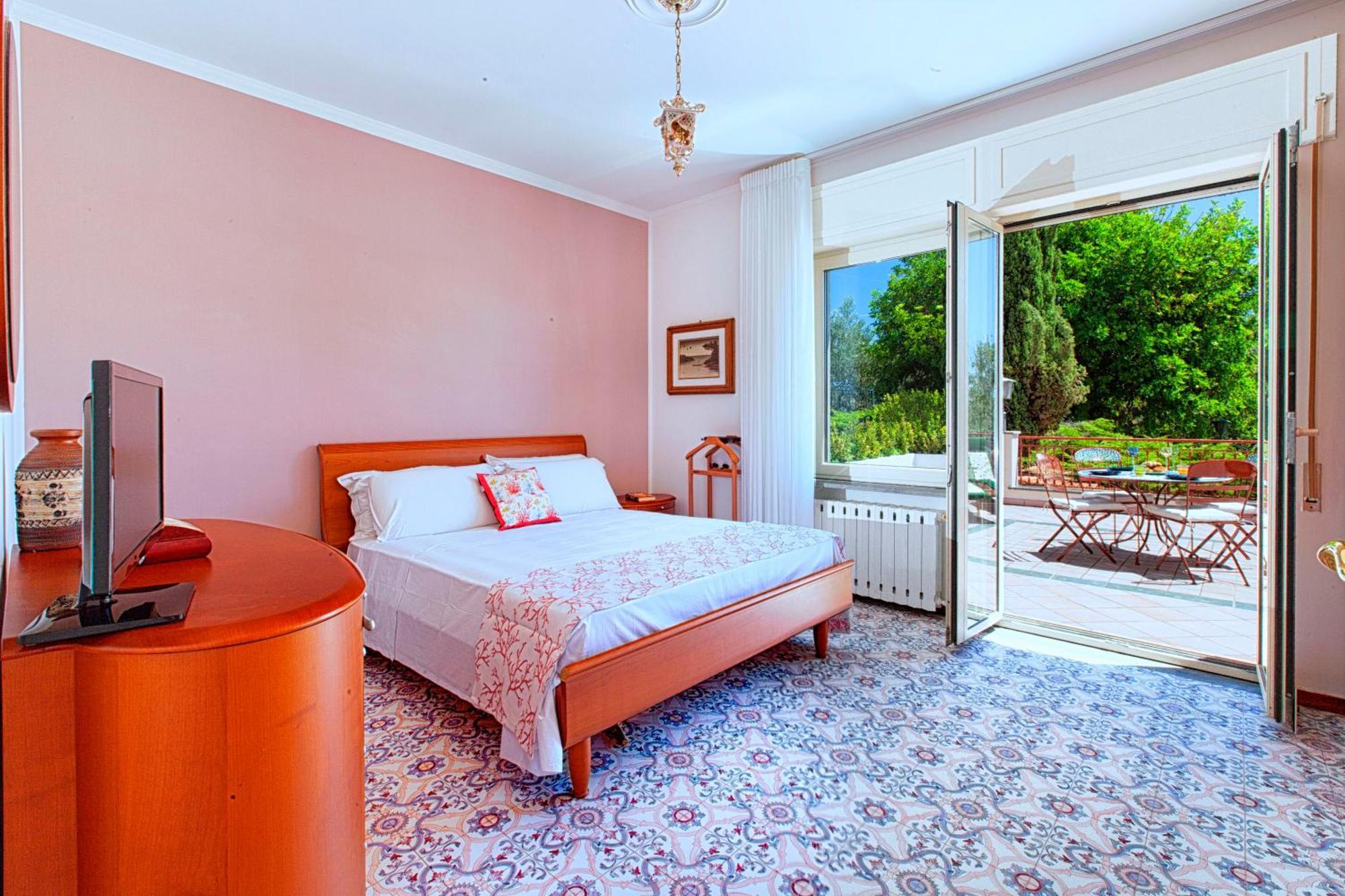 Christa Guest House Massa Lubrense Εξωτερικό φωτογραφία